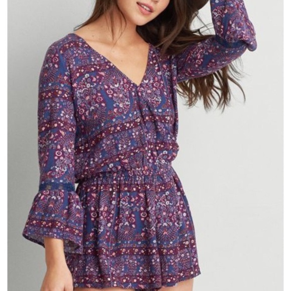 AE multicolored long sleeve romper size small